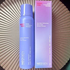 DERMALOGY by NEOGEN LAB BerryPore Pore Cleansing Mousse - 150ml - K-Beauty- NEW